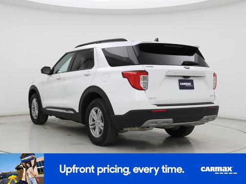 White 2024 Ford Explorer XLT