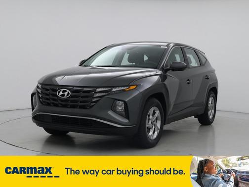 2022 Hyundai TUCSON SE