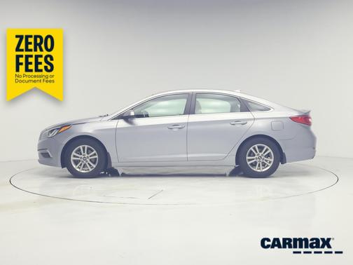 Gray 2015 Hyundai SONATA SE