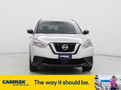 2020 Nissan Kicks S