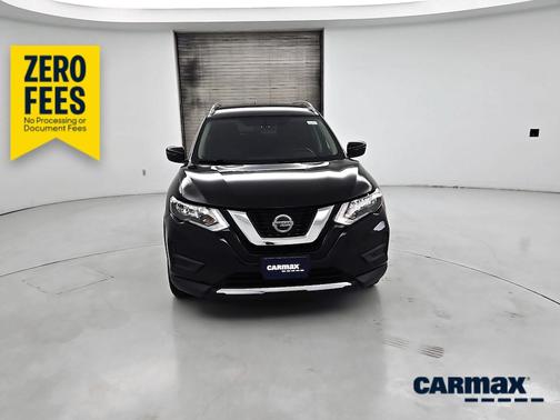 Black 2018 Nissan Rogue SV