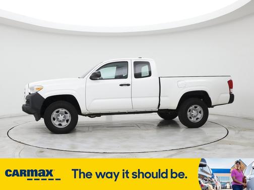 2016 Toyota Tacoma SR