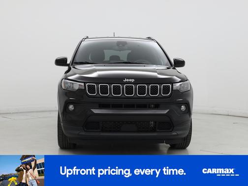 Black 2023 Jeep Compass Latitude