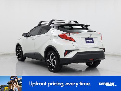 White 2018 Toyota C-HR XLE