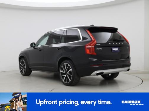 2020 Volvo XC90 T6 Momentum