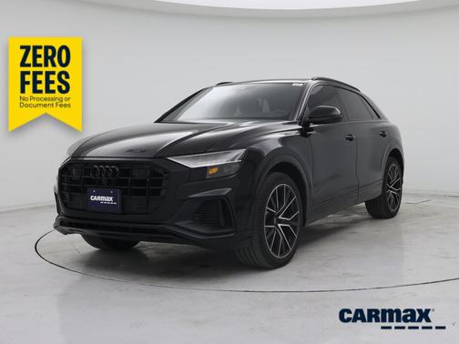 Black 2019 Audi Q8 Prestige