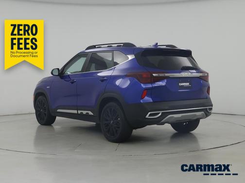 Blue 2023 Kia Seltos Nightfall