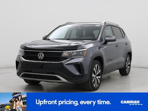 Gray 2022 Volkswagen Taos SE