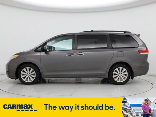 2014 Toyota Sienna XLE