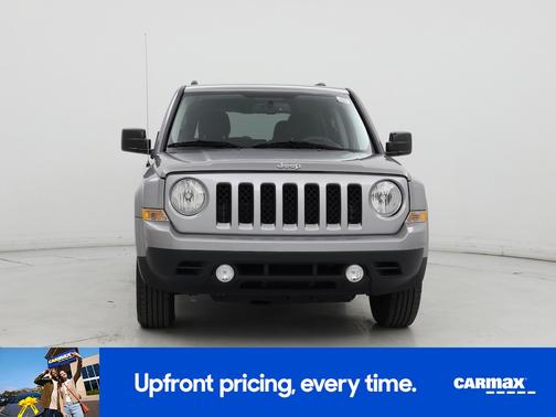 Silver 2016 Jeep Patriot Sport
