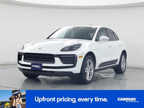 White 2022 Porsche Macan