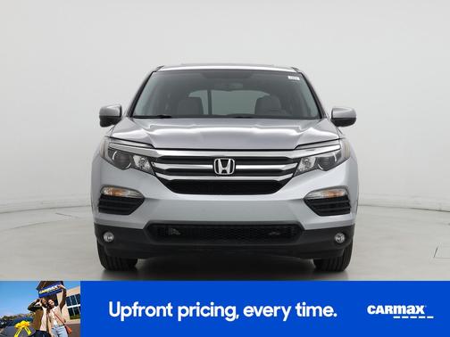 Silver 2017 Honda Pilot EX-L