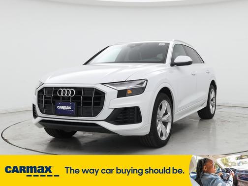 2019 Audi Q8 Premium Plus