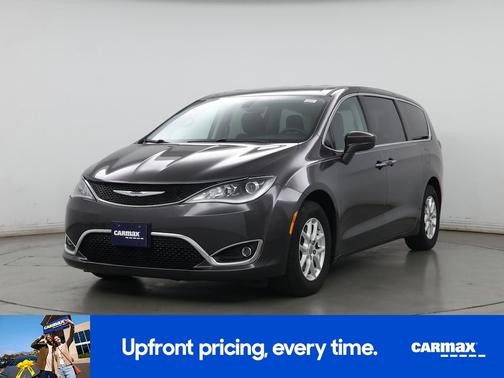 2020 Chrysler Pacifica Touring