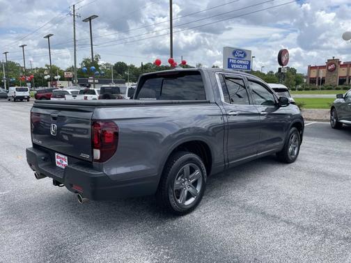 Gray 2023 Honda Ridgeline RTL-E
