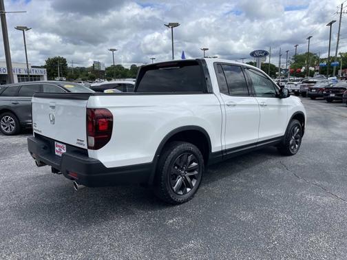 White 2021 Honda Ridgeline SPORT