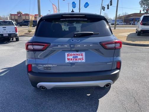 2025 Ford Escape PLATINUM