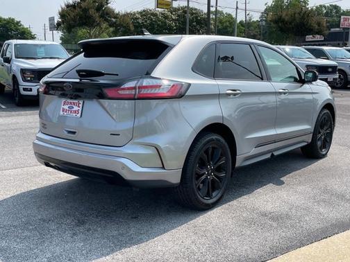 2024 Ford Edge SE