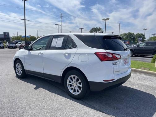 Summit White 2020 Chevrolet Equinox LS