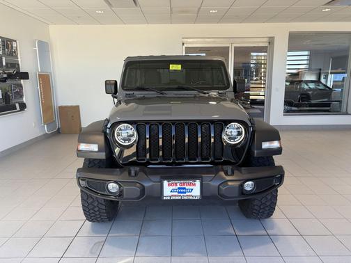2022 Jeep Wrangler Willys
