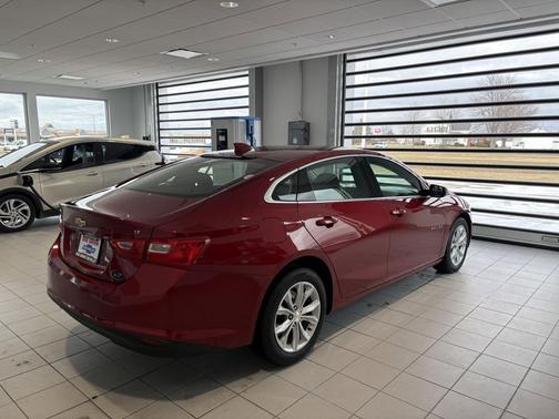 2025 Chevrolet Malibu FWD 1LT