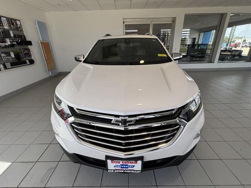 Iridescent Pearl Tricoat 2021 Chevrolet Equinox Premier w/1LZ