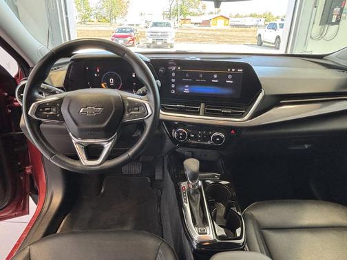 Cayenne Orange Metallic 2024 Chevrolet Trax FWD ACTIV