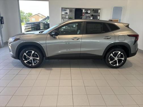 2025 Chevrolet Trax FWD 1RS