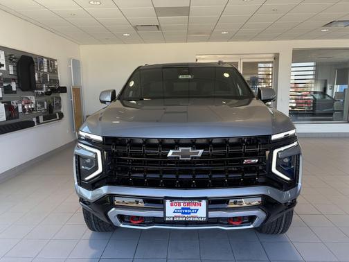 2026 Chevrolet Suburban Z71, 4WD