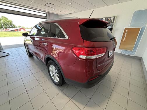 Remington Red 2016 Kia Sorento LX