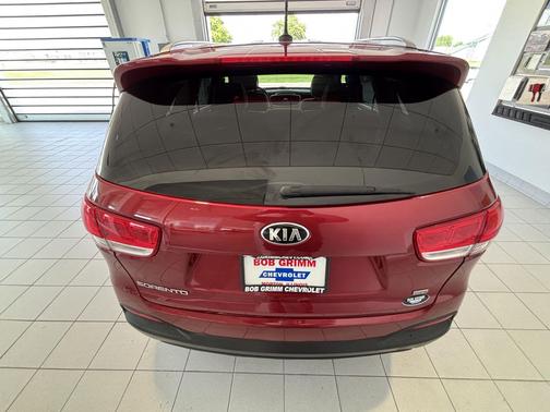 Remington Red 2016 Kia Sorento LX