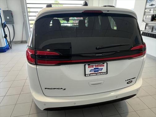 2025 Chrysler Pacifica Limited