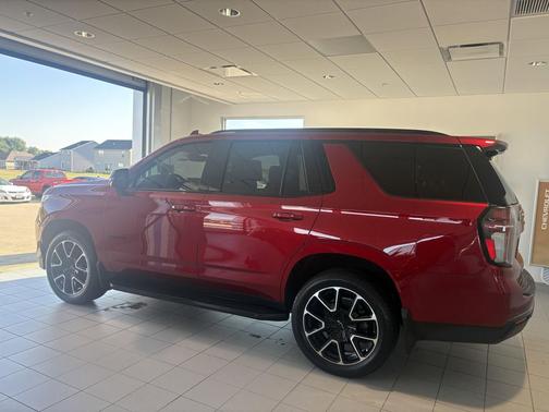 2021 Chevrolet Tahoe 4WD RST