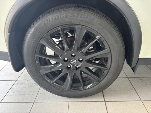 Pearl White Tricoat 2024 Nissan Murano SV Intelligent AWD