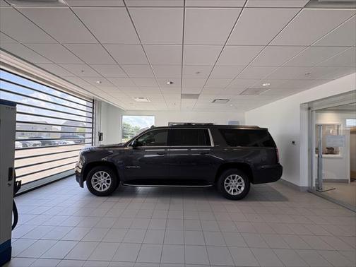 2017 GMC Yukon XL SLT