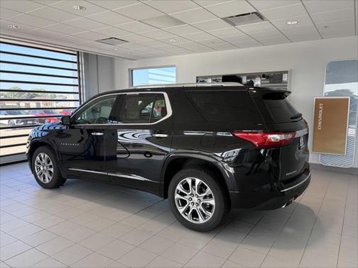 2021 Chevrolet Traverse Premier