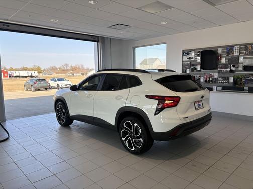 2025 Chevrolet Trax FWD 2RS