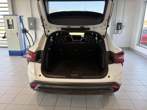 2025 Chevrolet Trax FWD 2RS