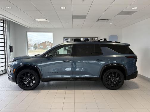 2025 Chevrolet Traverse RS