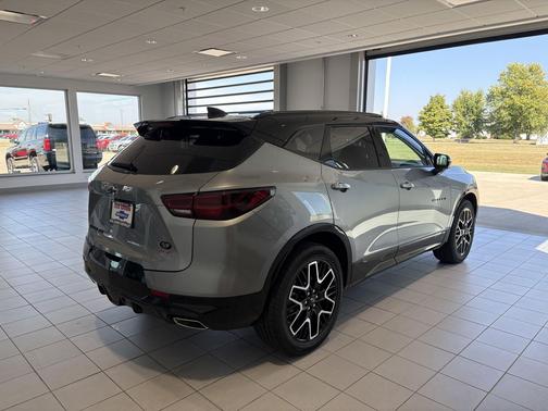 2025 Chevrolet Blazer RS