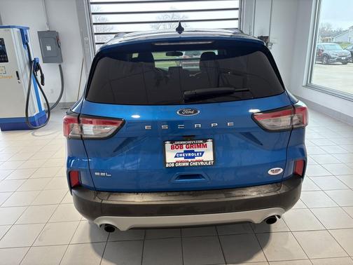 2020 Ford Escape SEL