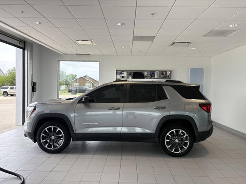 Sterling Metallic 2025 GMC Terrain AWD Elevation