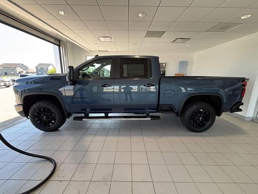 Lakeshore Blue Metallic 2026 Chevrolet Silverado 2500 LT