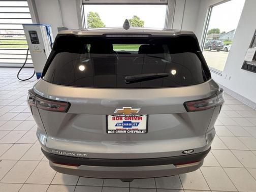 Sterling Gray Metallic 2026 Chevrolet Equinox 1LT