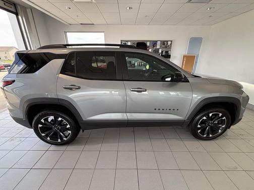 Sterling Gray Metallic 2025 Chevrolet Equinox FWD RS
