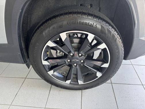 Sterling Gray Metallic 2025 Chevrolet Equinox FWD RS