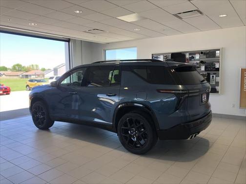 2025 Chevrolet Traverse RS