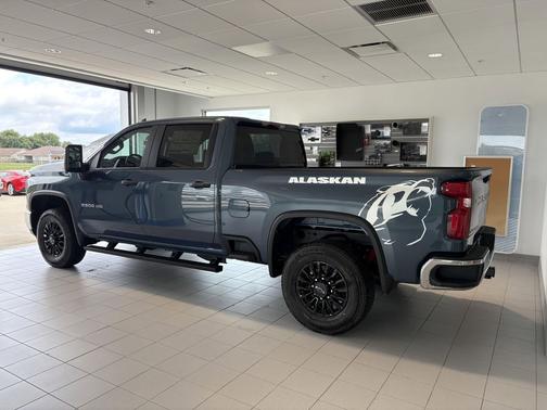 2025 Chevrolet Silverado 2500 WT