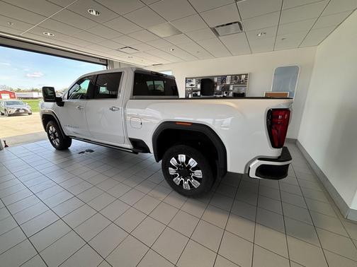 White Frost Tricoat 2024 GMC Sierra 2500 Denali
