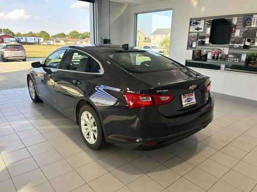 2025 Chevrolet Malibu FWD 1LT
